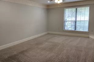 2705 Cummings Dr, Bedford, TX 76021 - Photo 3