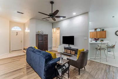 2521 Fairmont Drive, Grand Prairie, TX 75052 - Photo 5