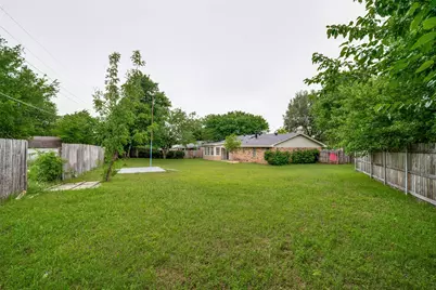 1203 Linda Lane, Cleburne, TX 76033 - Photo 31