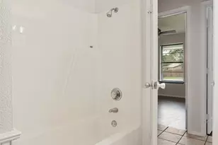 1203 Linda Ln, Cleburne, TX 76033 - Photo 19