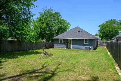 318 E Munson Street, Denison, TX 75021 - Photo 19