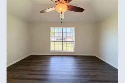 416 Fossil Rock Drive, Azle, TX 76020 - Photo 11