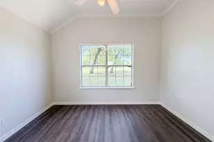 416 Fossil Rock Dr, Azle, TX 76020 - Photo 17