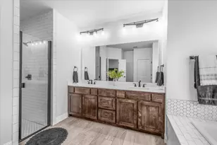 108 Stafford Trl, Weatherford, TX 76088 - Photo 17