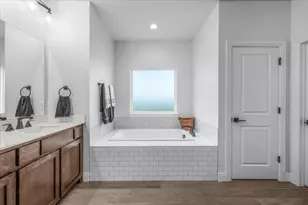 108 Stafford Trl, Weatherford, TX 76088 - Photo 17