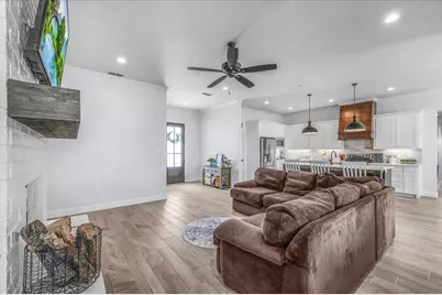 108 Stafford Trail, Weatherford, TX 76088 - Photo 5