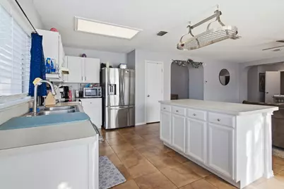 329 Beechwood Lane, Cedar Hill, TX 75104 - Photo 17