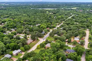 930 S Maurice Ave, Denison, TX 75020 - Photo 17