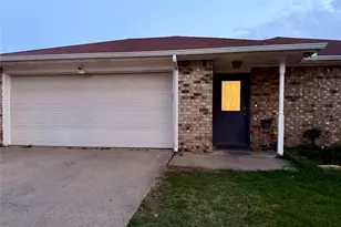 422 Jellison Blvd, Duncanville, TX 75116 - Photo 1