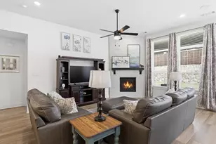 505 Red Barn Dr, Van Alstyne, TX 75495 - Photo 5