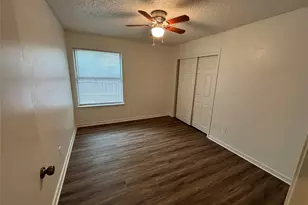 2514 Livingston Ln, Grand Prairie, TX 75052 - Photo 25