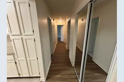 2514 Livingston Lane, Grand Prairie, TX 75052 - Photo 17