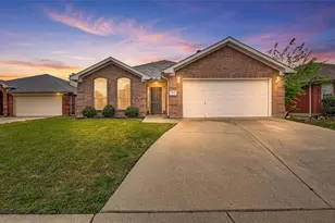 7424 Lake Front Trail, Arlington, TX 76002 - Photo 1