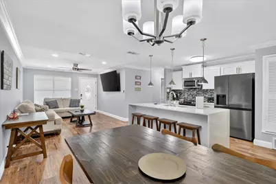 1004 Woodbrook Street, Arlington, TX 76011 - Photo 9