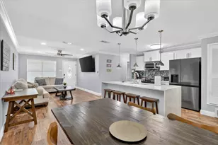 1004 Woodbrook St, Arlington, TX 76011 - Photo 9