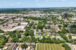 1004 Woodbrook St, Arlington, TX 76011 - Photo 29