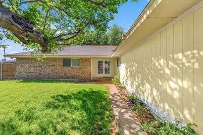 2301 Claridge Circle, Plano, TX 75075 - Photo 31