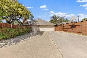 16314 Sunset Valley Dr, Dallas, TX 75248 - Photo 31