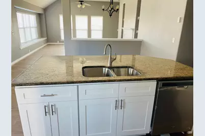 548 Kerry Street, Crowley, TX 76036 - Photo 9