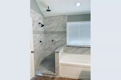 548 Kerry Street, Crowley, TX 76036 - Photo 17