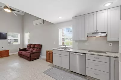 7366 Point Aquarius, Quinlan, TX 76454 - Photo 11