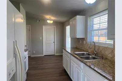 119 Hillside Beach Drive, Little Elm, TX 75068 - Photo 9