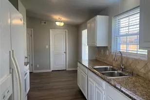 119 Hillside Beach Dr, Little Elm, TX 75068 - Photo 9