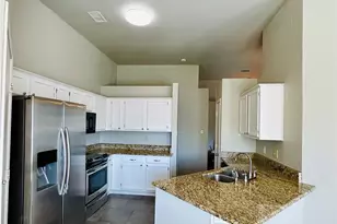 2246 Arbor Creek Dr, Carrollton, TX 75010 - Photo 9