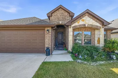 725 Sandy Chip Trail, Fort Worth, TX 76108 - Photo 1