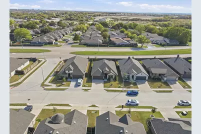 725 Sandy Chip Trail, Fort Worth, TX 76108 - Photo 5