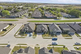 725 Sandy Chip Trail, Fort Worth, TX 76108 - Photo 5