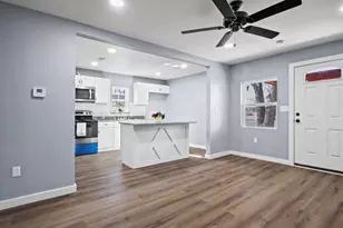 2837 May St, Fort Worth, TX 76110 - Photo 13