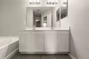 2043 Plains Ct, Grand Prairie, TX 75052 - Photo 19