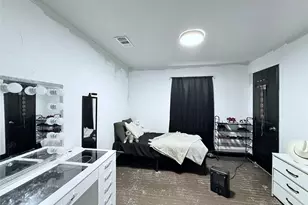 7323 Red Bud Dr, Dallas, TX 75227 - Photo 11