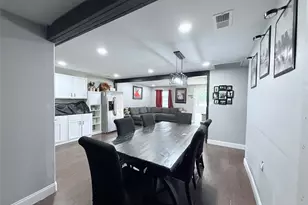 7323 Red Bud Dr, Dallas, TX 75227 - Photo 9