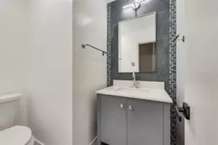 13030 Mitchwin Rd, Farmers Branch, TX 75234 - Photo 11