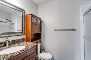 908 Gordon Oaks Dr, Plano, TX 75023 - Photo 9