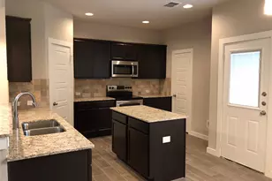 1002 W Sierra Vista Ct, Midlothian, TX 76065 - Photo 9