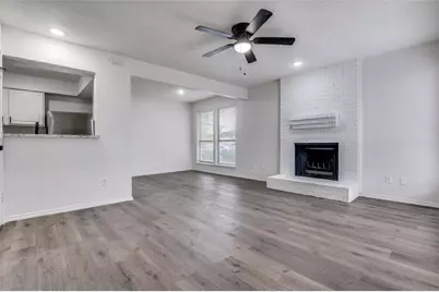 2166 E Arkansas Lane, Arlington, TX 76014 - Photo 5