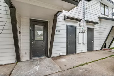 2166 E Arkansas Lane, Arlington, TX 76014 - Photo 3