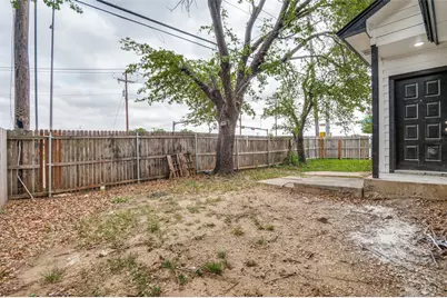 2166 E Arkansas Lane, Arlington, TX 76014 - Photo 25