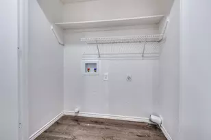 2166 E Arkansas Ln, Arlington, TX 76014 - Photo 23