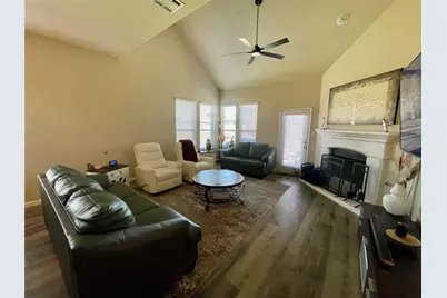 5002 Crawfish Lane, Garland, TX 75043 - Photo 5