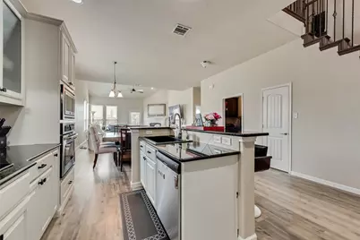 5002 Crawfish Lane, Garland, TX 75043 - Photo 9
