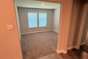 1332 Honey Crk Dr, DeSoto, TX 75115 - Photo 5