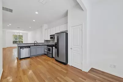 4315 Holland Avenue #19, Dallas, TX 75219 - Photo 9