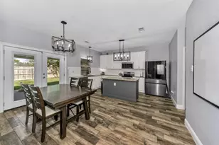 13637 Cherokee Ranch Rd, Fort Worth, TX 76262 - Photo 9