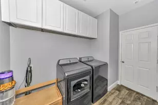 13637 Cherokee Ranch Rd, Fort Worth, TX 76262 - Photo 15