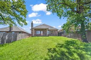 1916 Town Creek Cir, Weatherford, TX 76086 - Photo 25