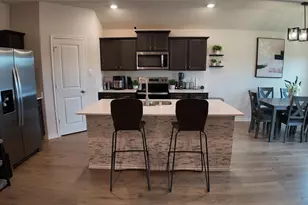 1215 Rustic View Dr, Denton, TX 76207 - Photo 9